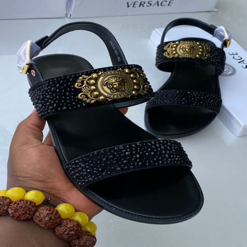 Versase Italian Flat Sandal - Black