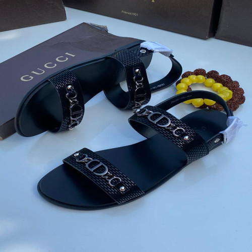 Gucci Italian Flat Sandal - Black